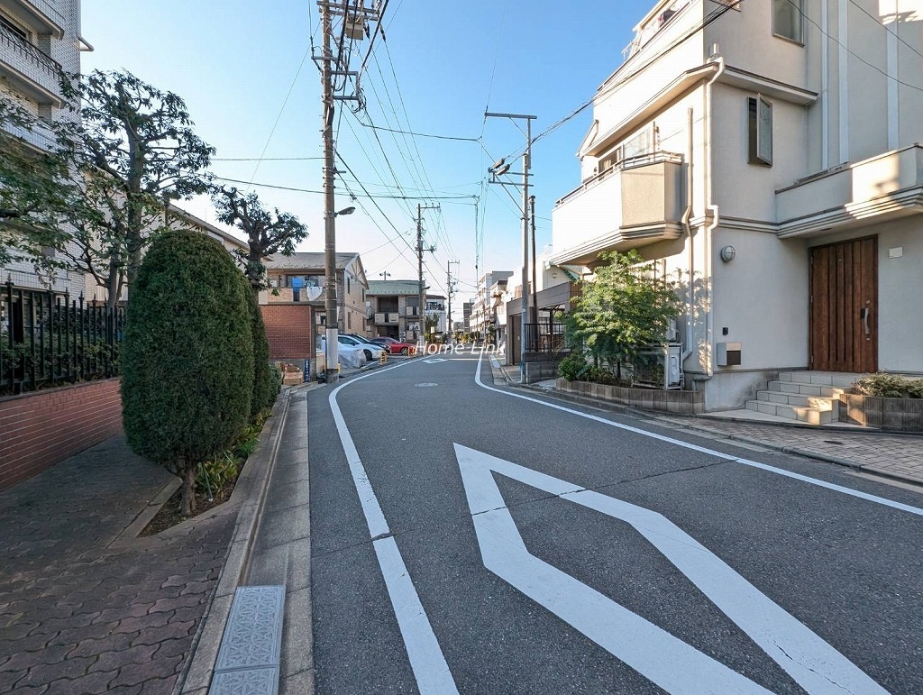 コーラルハイツ常盤台　前面道路